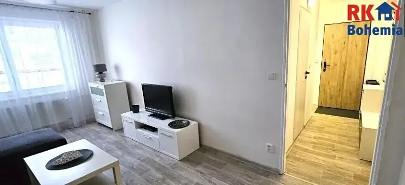 Pronájem bytu 1+1, Luštěnice, 34 m2