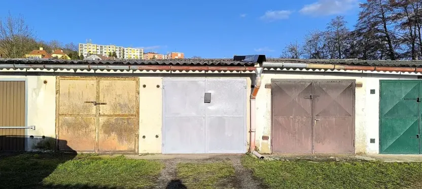 Pronájem garáže, Cheb, 17 m2