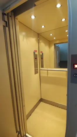 Prodej bytu 3+1, Hradec Králové, Třebechovická, 56 m2