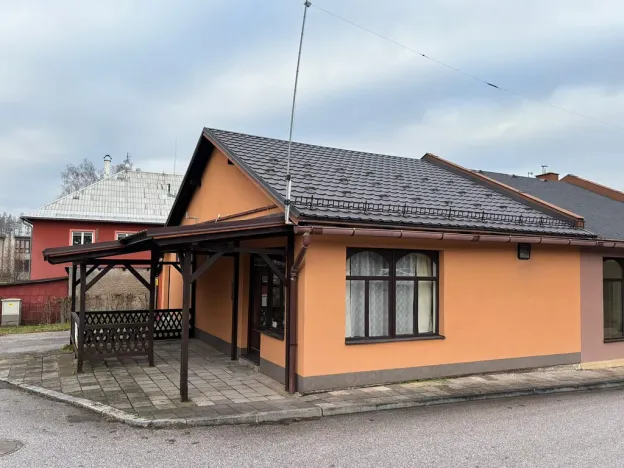 Prodej obchodního prostoru, Nová Paka, Achátová, 80 m2