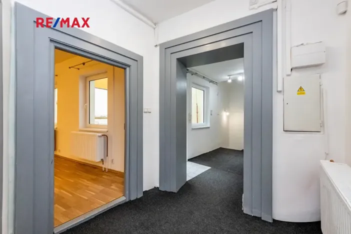 Prodej kanceláře, Praha - Vršovice, 28. pluku, 146 m2