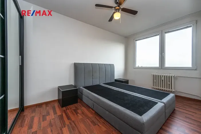 Pronájem bytu 3+1, Praha - Kobylisy, Frýdlantská, 67 m2