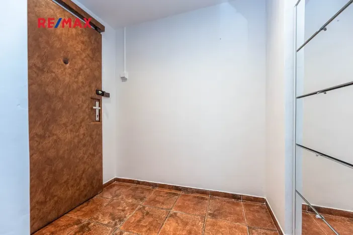 Pronájem bytu 3+1, Praha - Kobylisy, Frýdlantská, 67 m2