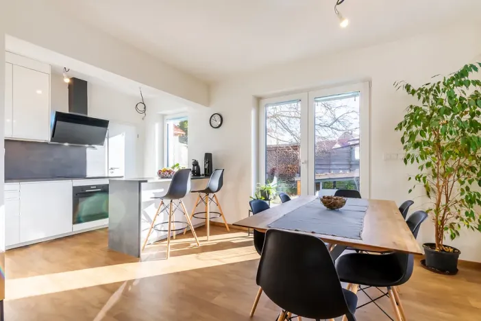 Prodej rodinného domu, Divišov, Na Malé Straně, 92 m2