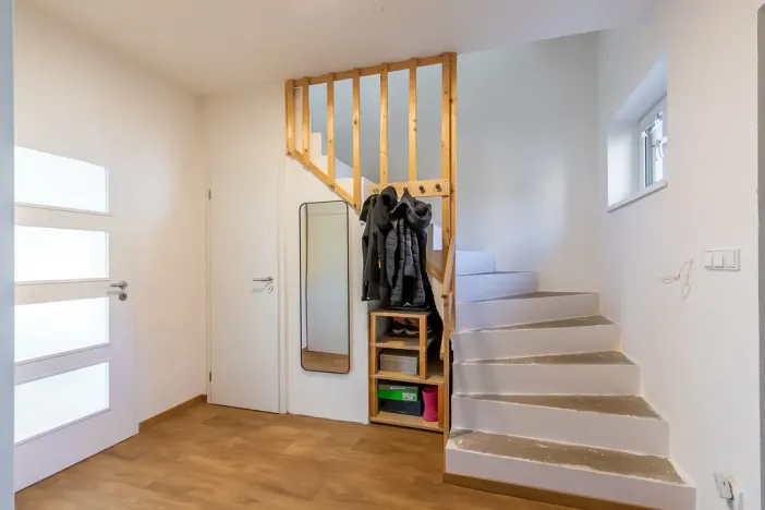 Prodej rodinného domu, Divišov, Na Malé Straně, 92 m2