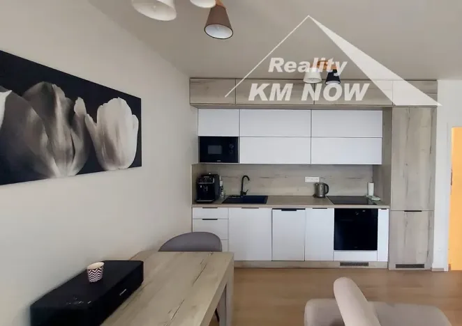 Pronájem bytu 2+kk, Kroměříž, Obvodová, 59 m2
