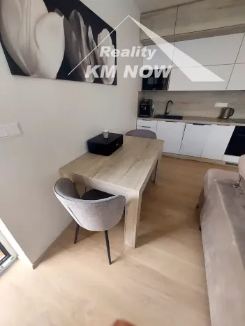 Pronájem bytu 2+kk, Kroměříž, Obvodová, 59 m2