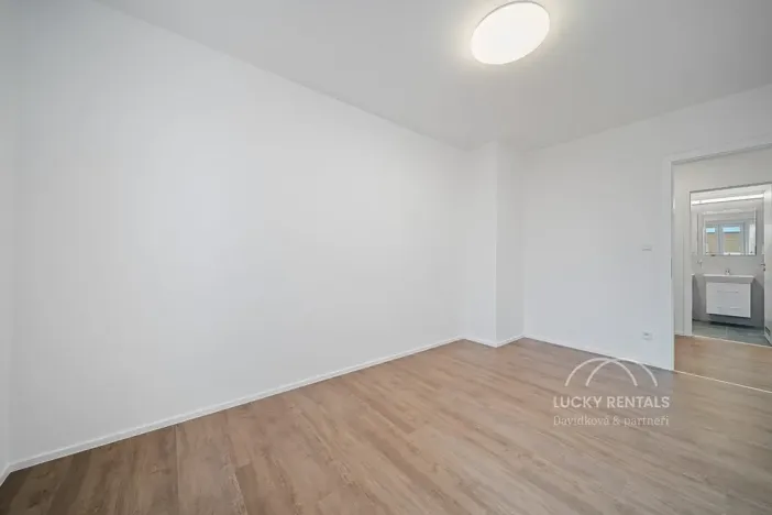 Pronájem bytu 2+kk, Praha - Chodov, Líbalova, 54 m2