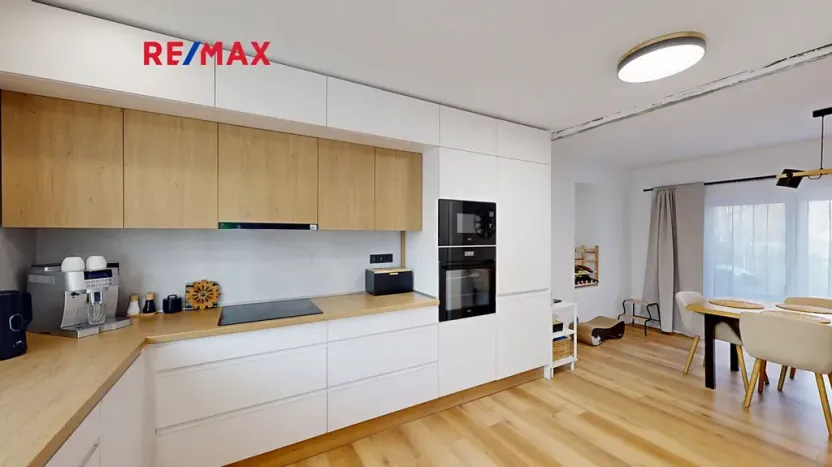 Prodej rodinného domu, Varnsdorf, Školní, 194 m2