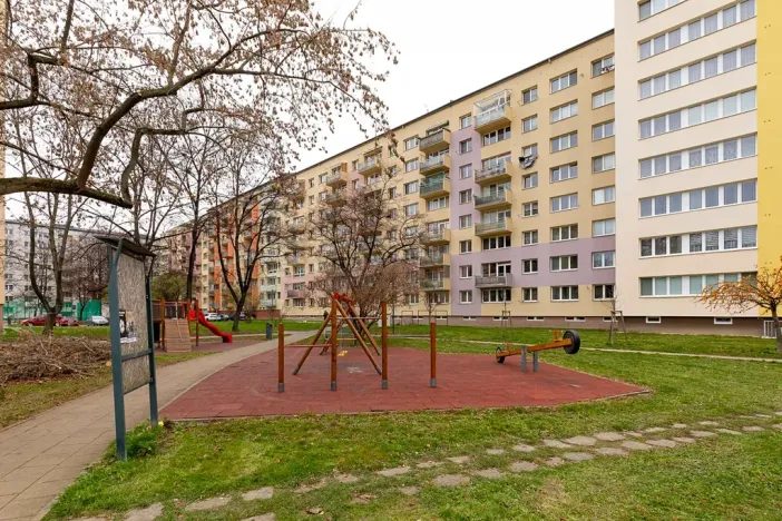 Prodej bytu 3+1, Opava, Ratibořská, 76 m2