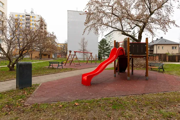 Prodej bytu 3+1, Opava, Ratibořská, 76 m2