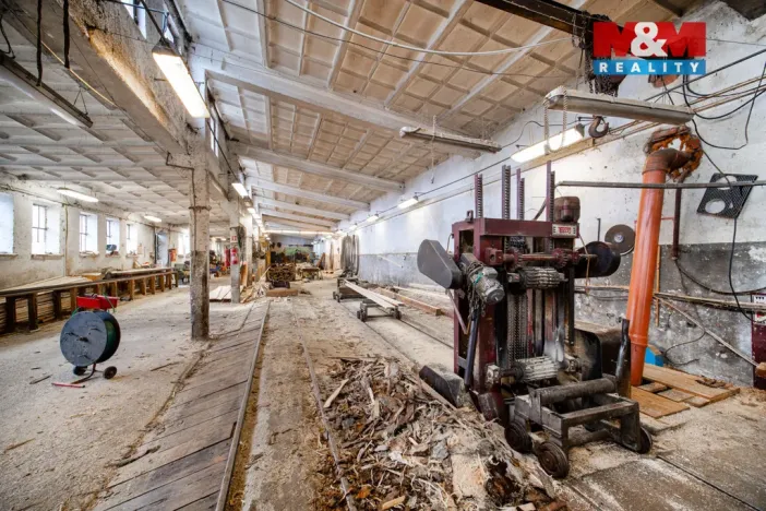 Prodej výrobních prostor, Bratrušov, 1152 m2