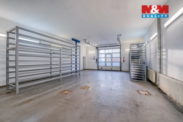 Pronájem skladu, Toužim, Plzeňská, 89 m2