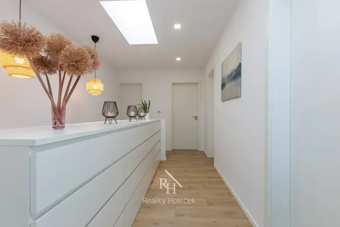 Prodej bytu 5+kk, Unhošť, Buková, 115 m2