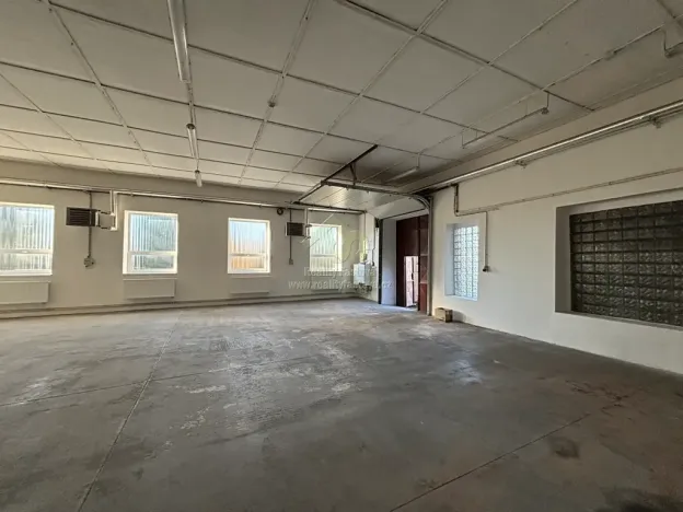 Pronájem skladu, Břasy, 163 m2