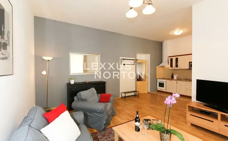 Pronájem bytu 2+kk, Praha - Vinohrady, Na Kozačce, 56 m2