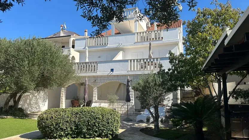 Prodej vily, Žaborić, Chorvatsko, 500 m2