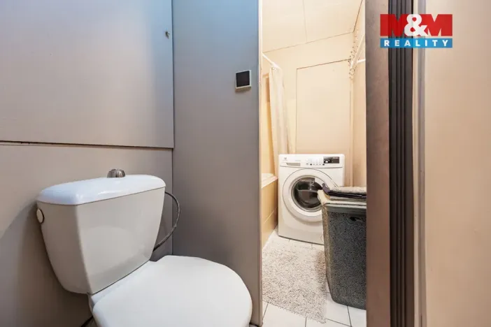 Prodej bytu 2+1, Kadaň, Na Podlesí, 68 m2