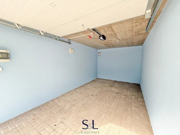 Pronájem garáže, Jablonec nad Nisou, K Černé studnici, 18 m2