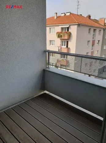 Pronájem bytu 1+kk, Brno, Kopečná, 32 m2
