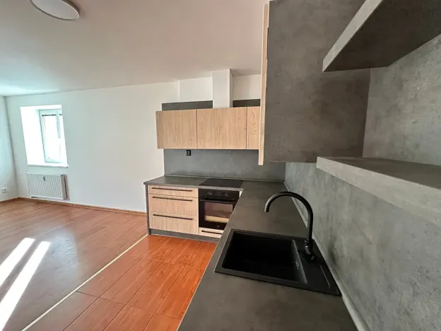 Pronájem bytu 3+kk, Děčín, Kamenná, 98 m2