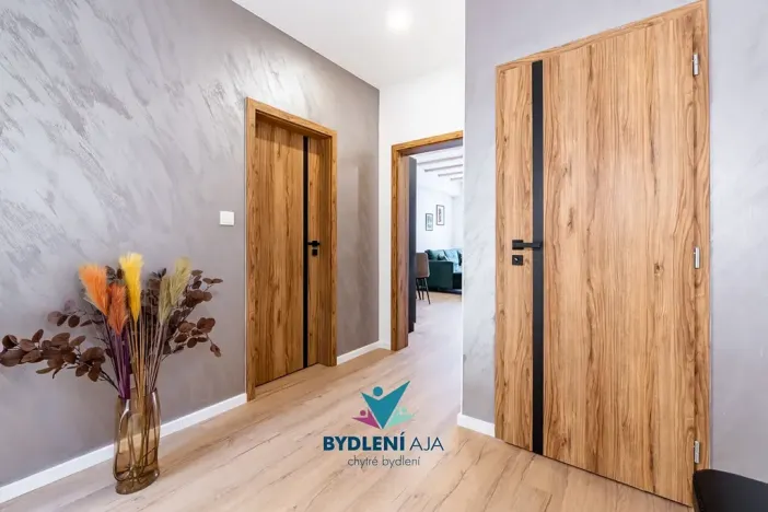 Prodej rodinného domu, Bystřany, 284 m2