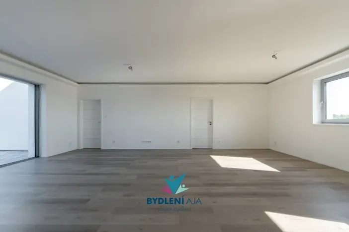 Prodej rodinného domu, Dubí, V Aleji, 206 m2