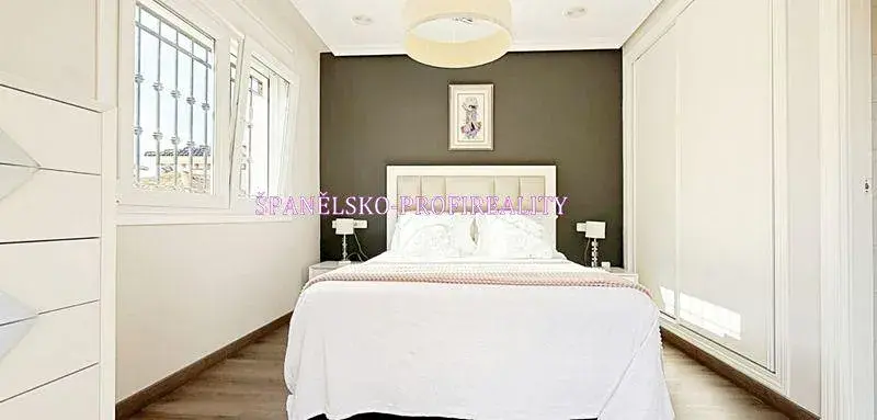 Prodej rodinného domu, Alicante, Španělsko, 105 m2