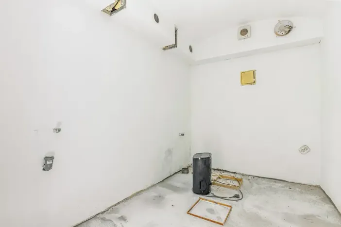 Prodej obchodního prostoru, České Budějovice, 50 m2