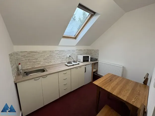 Pronájem restaurace, Horní Maršov, Třída Josefa II., 320 m2