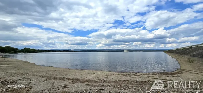 Prodej pozemku pro bydlení, Chbany, 1329 m2