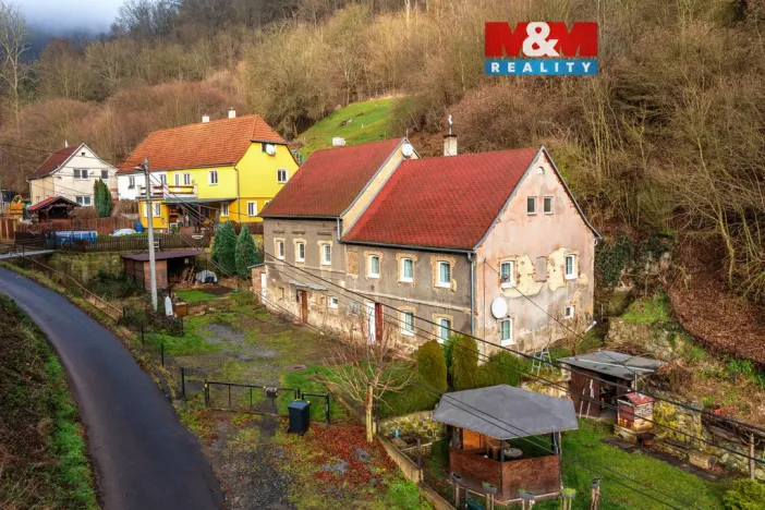 Prodej rodinného domu, Povrly - Roztoky, 202 m2