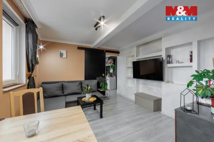 Prodej bytu 3+kk, Karlovy Vary - Rybáře, Borová, 43 m2