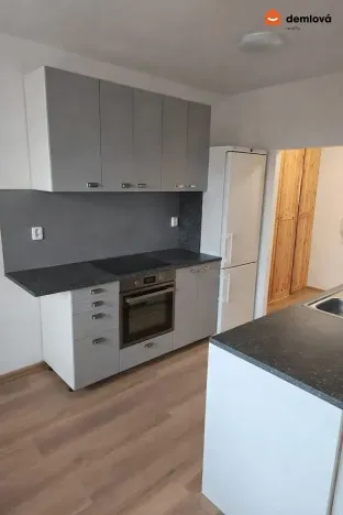 Pronájem bytu 1+kk, Praha - Kamýk, Mařatkova, 35 m2