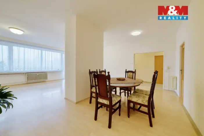 Pronájem bytu 3+1, Mariánské Lázně, Stavbařů, 105 m2