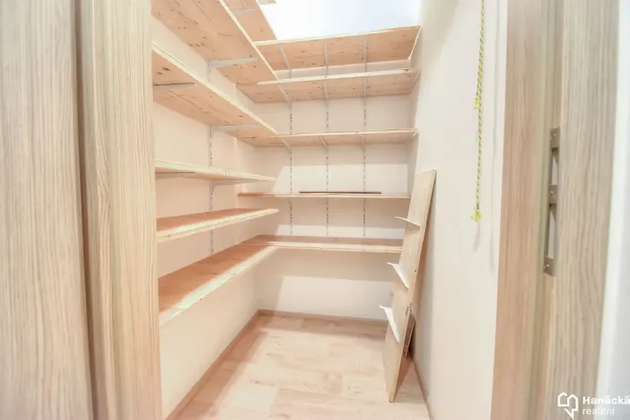 Pronájem bytu 3+kk, Olomouc, Jarmily Glazarové, 83 m2