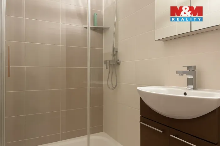 Pronájem bytu 2+kk, Kolín - Kolín II, Moravcova, 42 m2