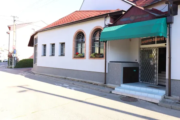 Pronájem výrobních prostor, Pohořelice, Hybešova, 223 m2