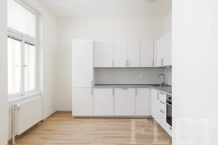 Pronájem bytu 1+kk, Praha - Libeň, Františka Kadlece, 32 m2