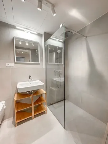 Pronájem bytu 3+kk, Praha - Karlín, Křižíkova, 70 m2