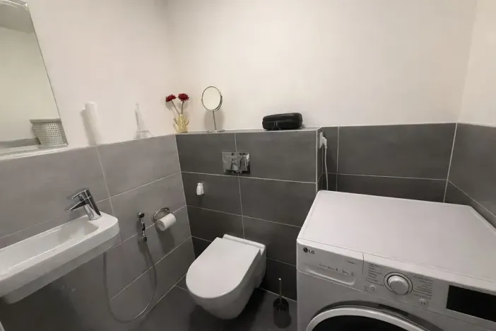 Prodej bytu 2+kk, Praha - Vysočany, Modrého, 53 m2