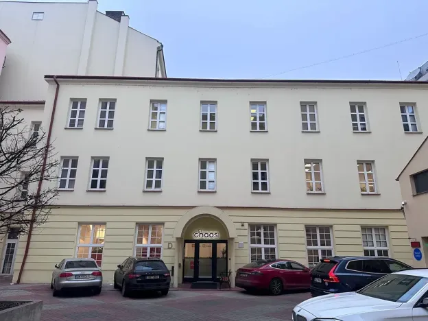 Pronájem kanceláře, Praha - Nové Město, Karlovo náměstí, 1110 m2