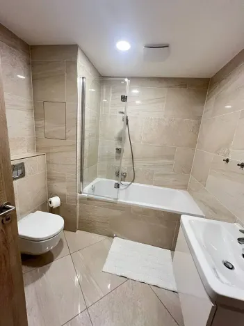 Pronájem bytu 2+kk, Praha - Vysočany, Bassova, 50 m2