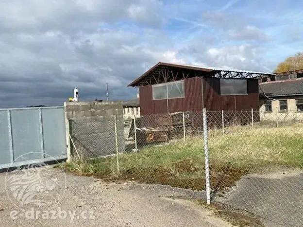 Dražba skladu, Bystřice, 697 m2