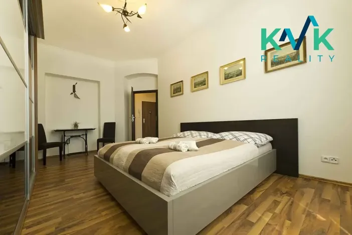 Prodej apartmánu, Karlovy Vary, K. Čapka, 593 m2