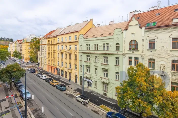Pronájem bytu 2+kk, Praha - Nusle, Jaromírova, 42 m2