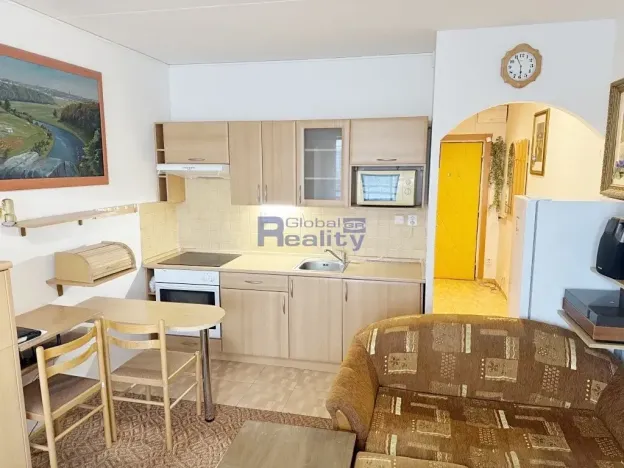 Prodej bytu 1+kk, Hradec Králové, Hradecká, 34 m2