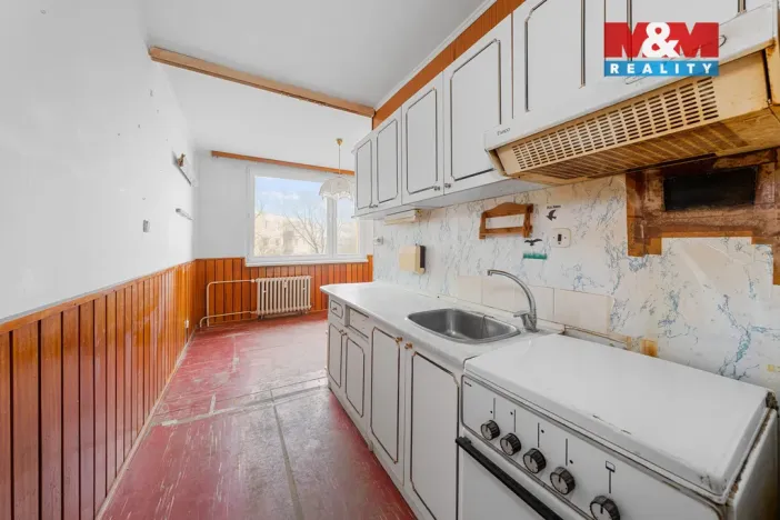 Prodej bytu 3+1, Ústí nad Labem - Střekov, Tolstého, 69 m2