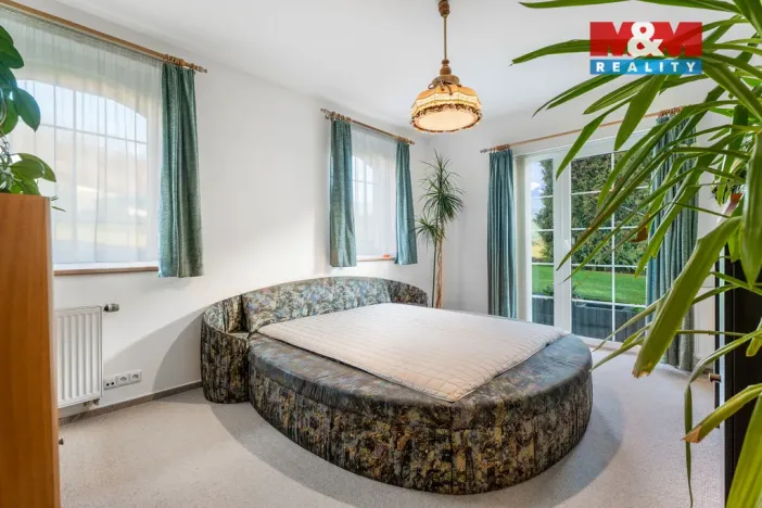 Prodej rodinného domu, Přerov nad Labem, 248 m2