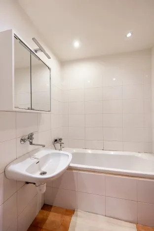 Prodej bytu 3+1, Praha - Chodov, V jezírkách, 70 m2